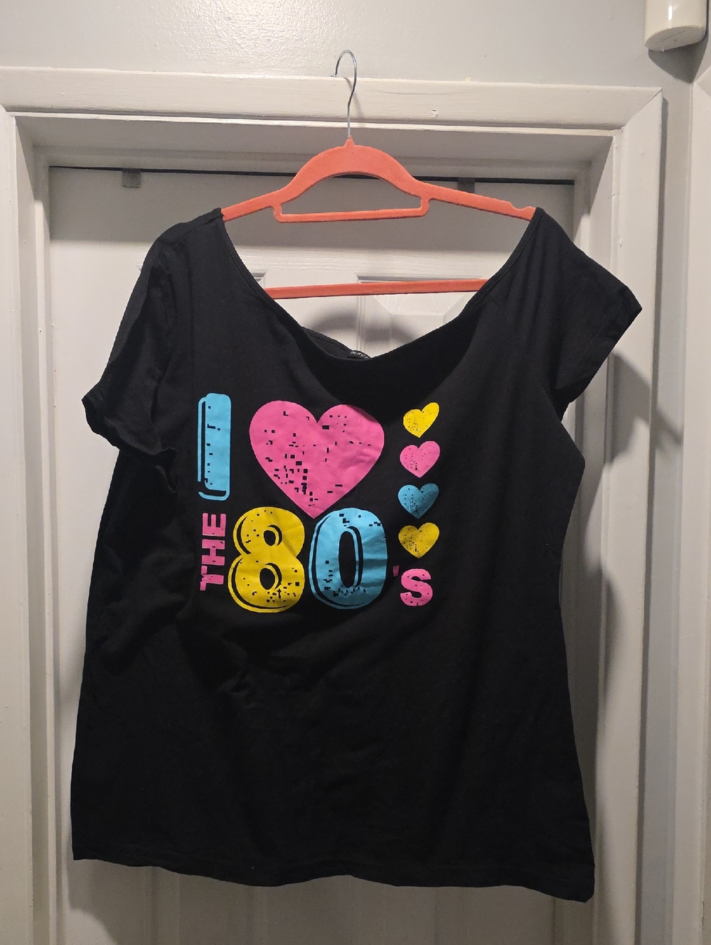 Magic Black Short-Sleeve Tee with Neon 80s Heart Graphic